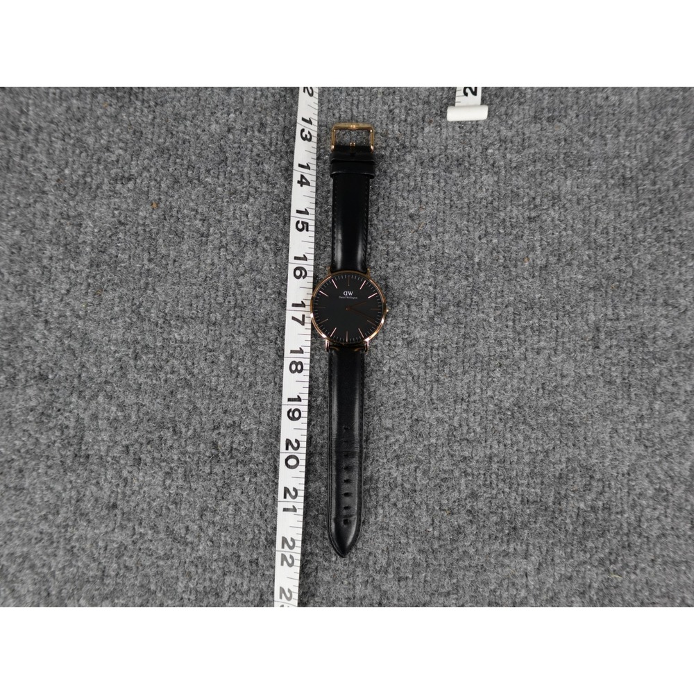Daniel Wellington Classic 40mm‎ Black Dial Rose Gold Tone Watch Leather Strap